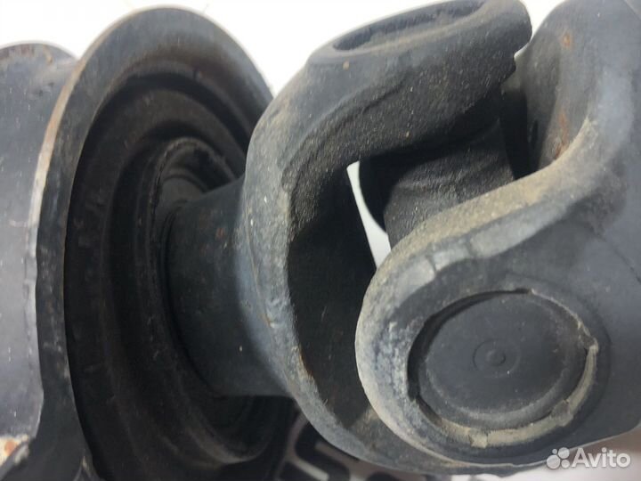 Карданный вал Mercedes W205 2019 г