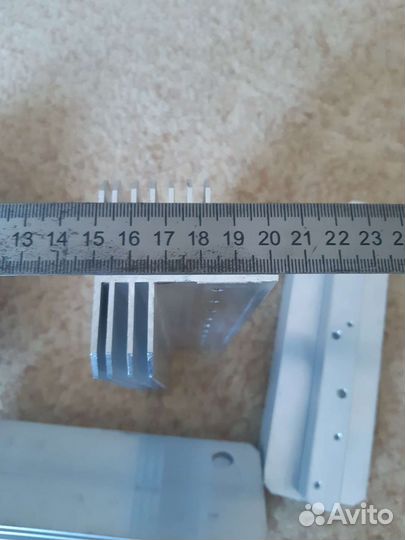 Радиатор охлаждения для транзисторов