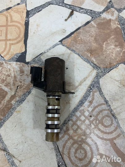 Клапан фазорегулятора Nissan Teana J32