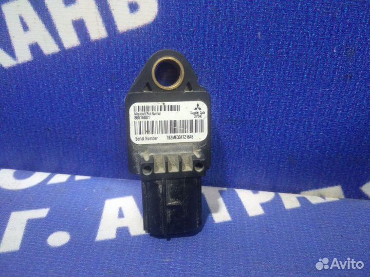 Датчик удара Mitsubishi Lancer 10 седан 2008