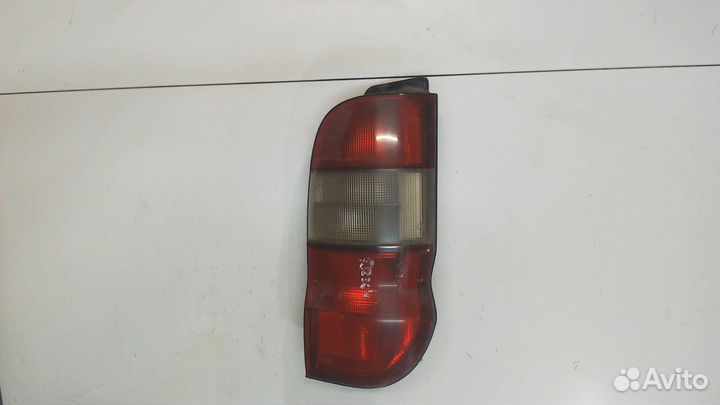 Фонарь (задний) Toyota Hiace, 2003