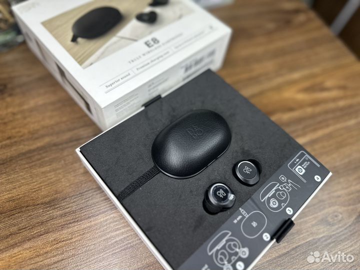 Наушники bang olufsen E8