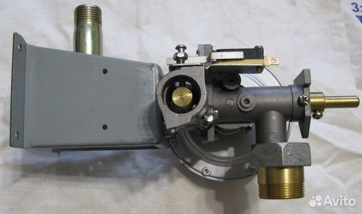 Блок клапанов в сборе газовой колонки Нева