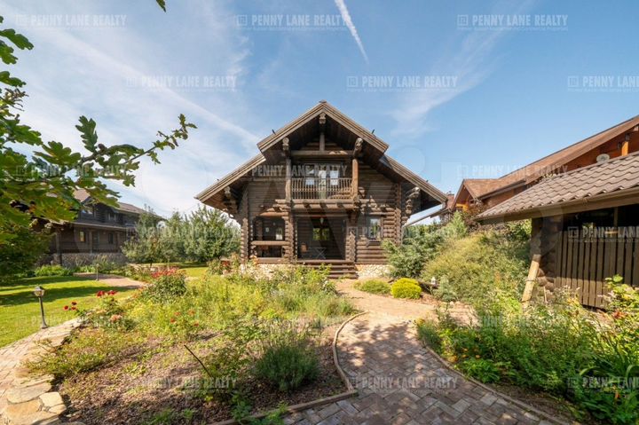 Коттедж 390 м² на участке 57 сот.