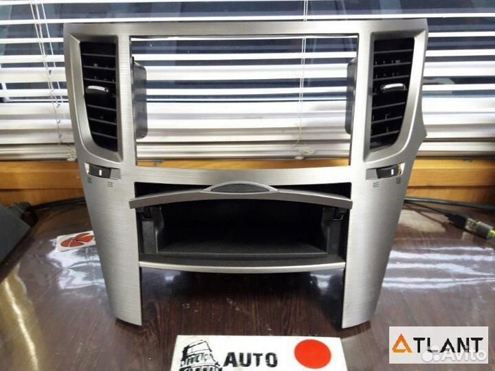 Консоль магнитофона subaru legacy