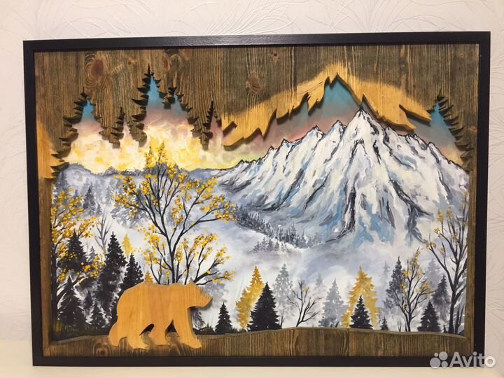 Панно из дерева