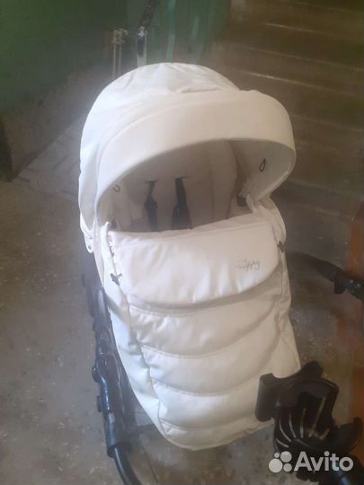 Коляска zippy 2 в 1