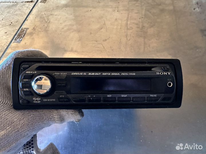 Магнитола Sony 1din