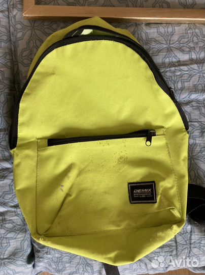 Отдам Рюкзак и вещи