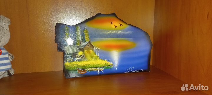 Картина на карельском шунгите