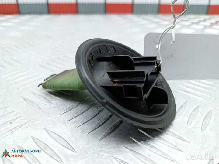 Сопротивление печки Skoda Rapid 2015 6Q0959263A