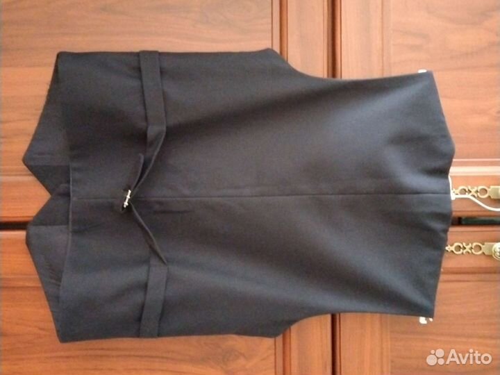 Жилетка для мальчика школьная 140