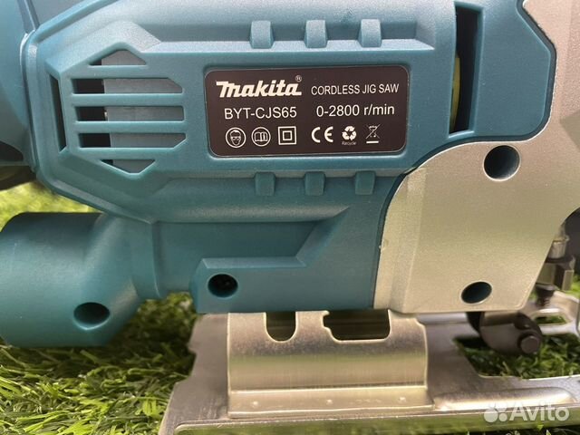 Аккумуляторный лобзик makita