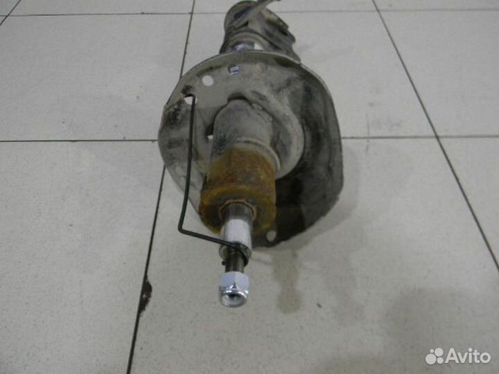 Амортизатор передний