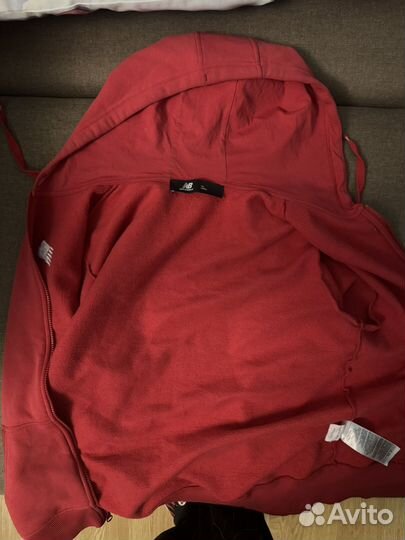 Худи с молнией new balance