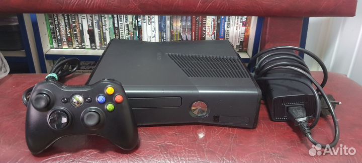 Xbox 360 Slim 500 Гб. 100 игр. Вариант 3. Freebot