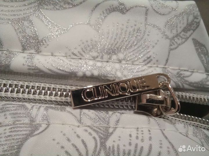 Косметичка Clinique