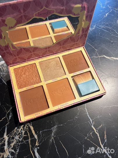 Палетка бронзеров и румян Benefit