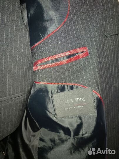 Костюм тройка