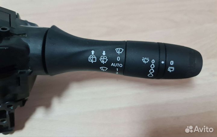 Блок подрулевых переключателей Renault Duster 2