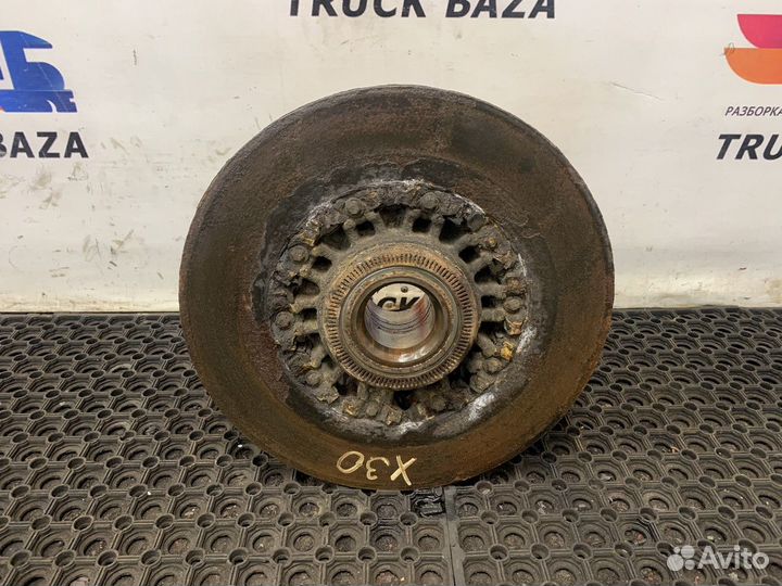 1818004 Ступица передняя