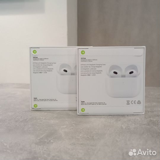 Беспроводные наушники Apple AirPods 3