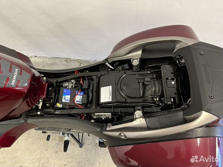 Honda NT700V Deuaville ABS, новая резина.Из Европы