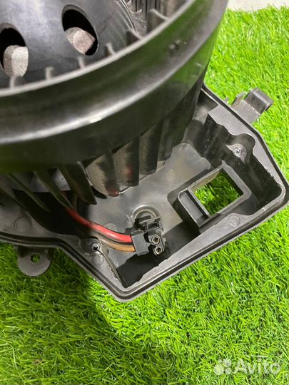 Моторчик печки Mercedes A2038202514