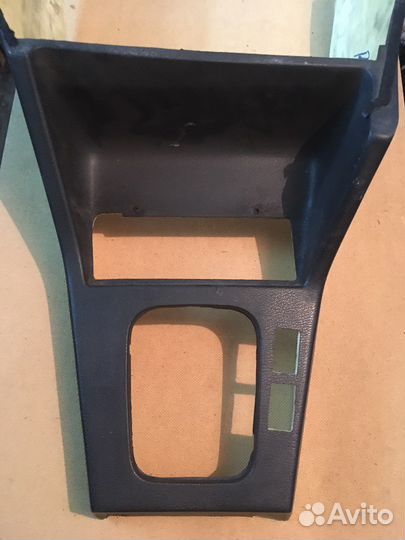 Консоль центральная Bmw e30