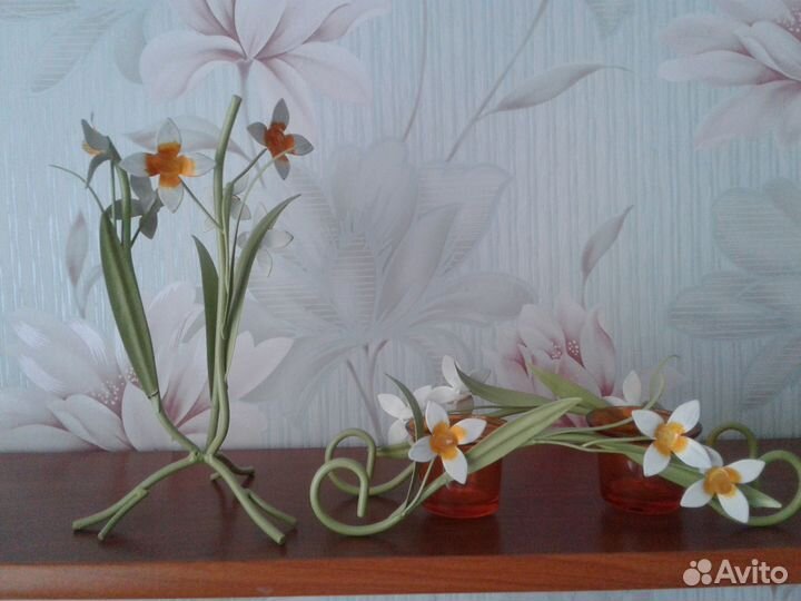 Композиция из металла.Подсвечник и ваза