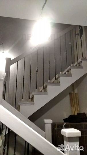 Деревянная лестница лестница