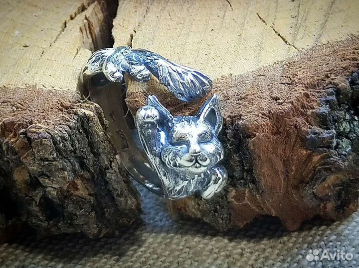 Серебряное кольцо 