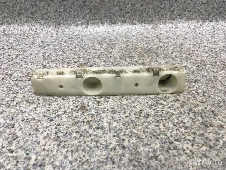 Кронштейн бампера передний правый Nissan Teana J32