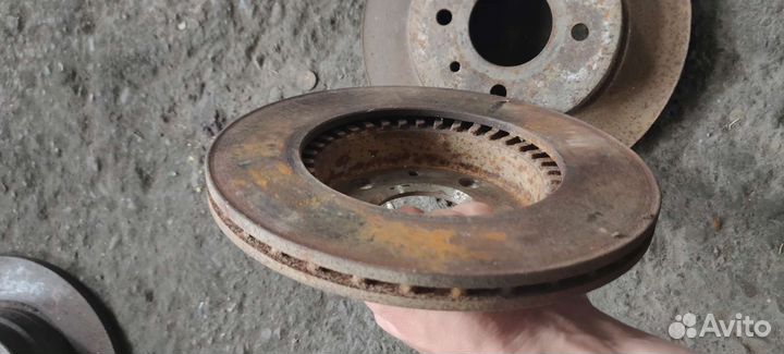 Диск тормозной nissan almera N15 95-00/sunny 90