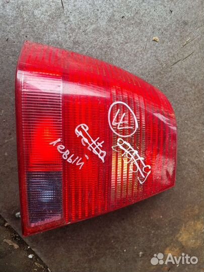 Фонарь задний левый Volkswagen Jetta