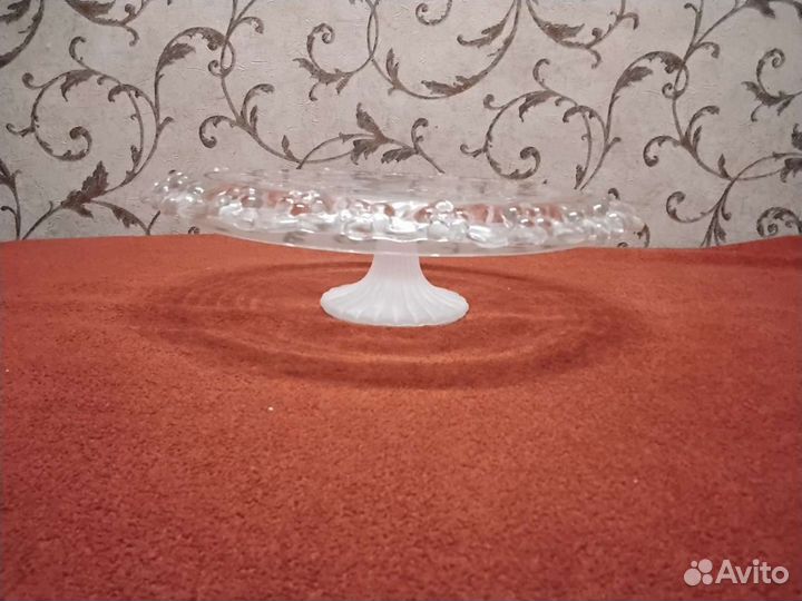 Красивый набор посуды