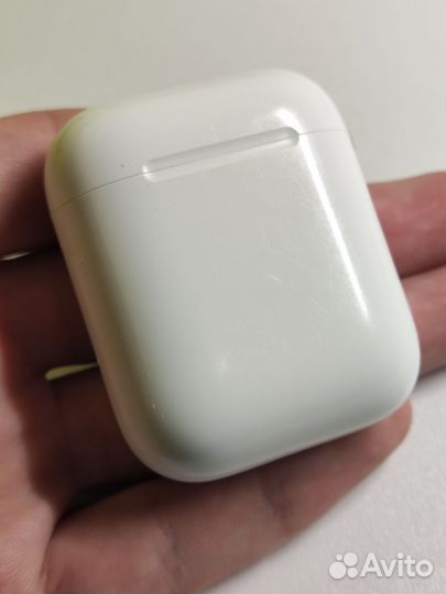 Беспроводные наушники apple airpods 1