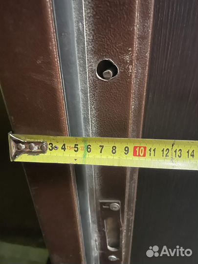 Дверь входная металлическая