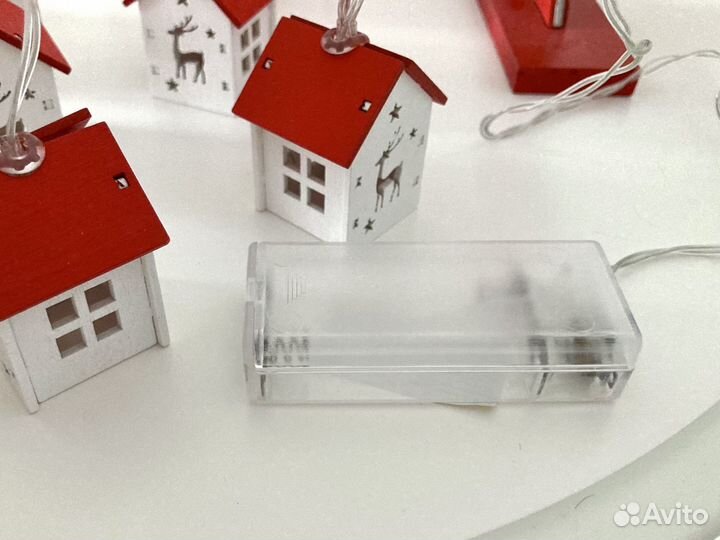 Новогодняя гирлянда домики