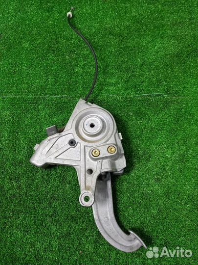 Механизм стояночного тормоза Mercedes-Benz M-Class