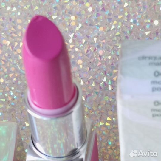 Помада Clinique 04