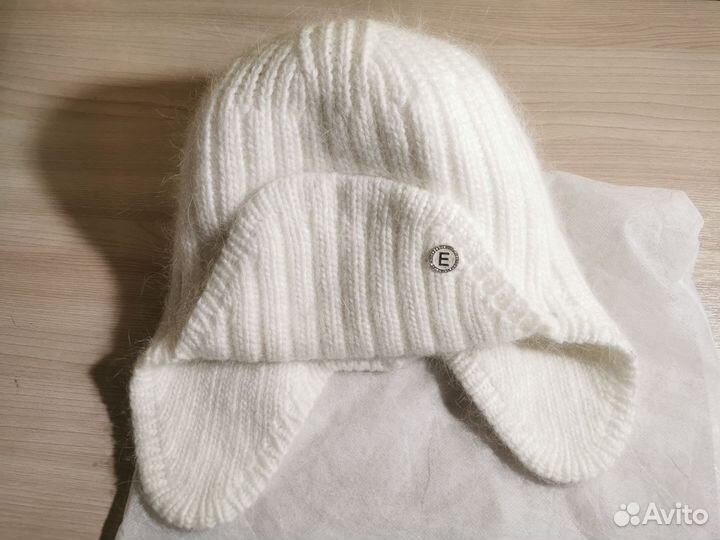 Шапка ушанка женская белая вязаная