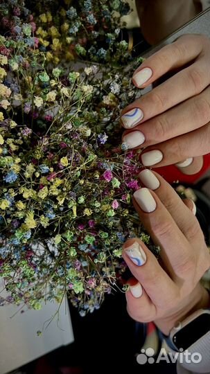 Мастер маникюра и педикюра