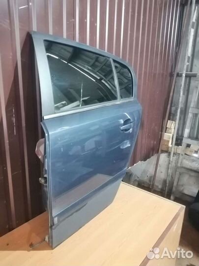 Дверь левая задняя на опель астра H