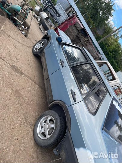 Запчасти на ваз 2199
