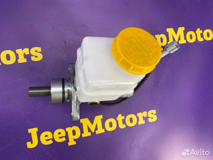 Главный тормозной цилиндр Mitsubishi Pajero V93W