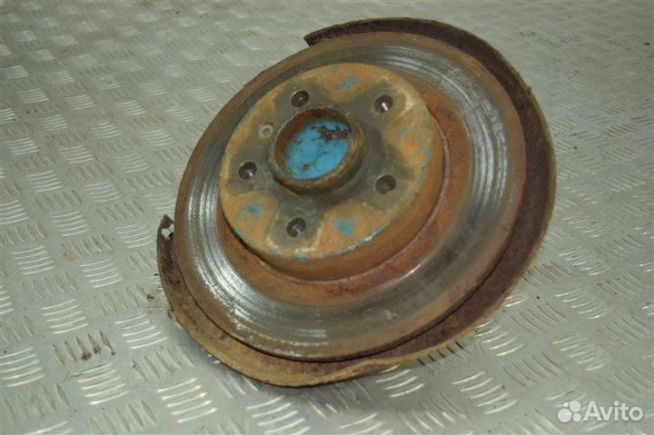 Ступица задняя правая Opel Astra Gtc H Z18XER