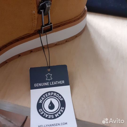 Ботинки женские зимние 37