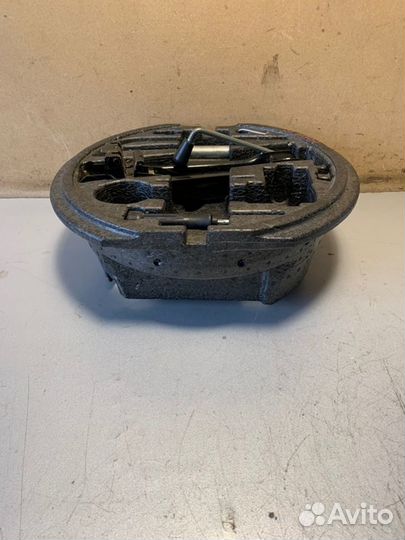 Ящик под инстумент Volkswagen Golf 6