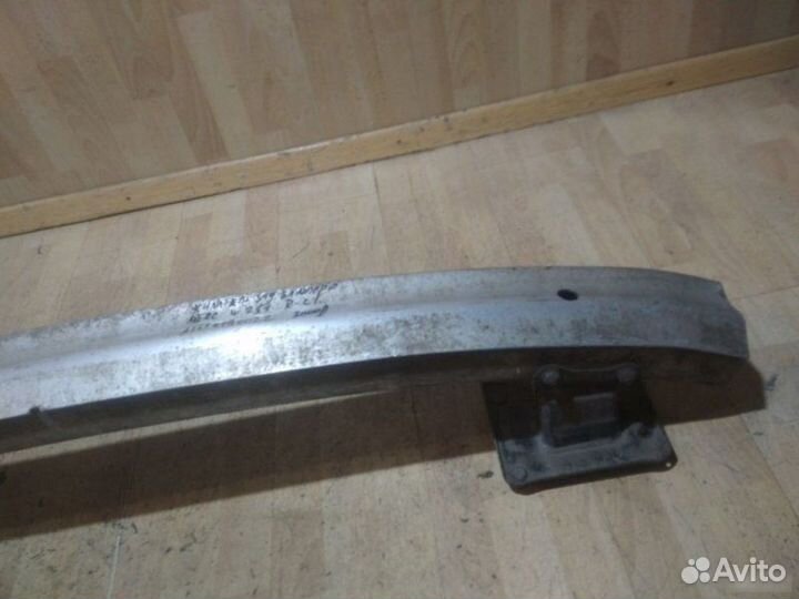 Усилитель заднего бампера Mercedes Benz W251